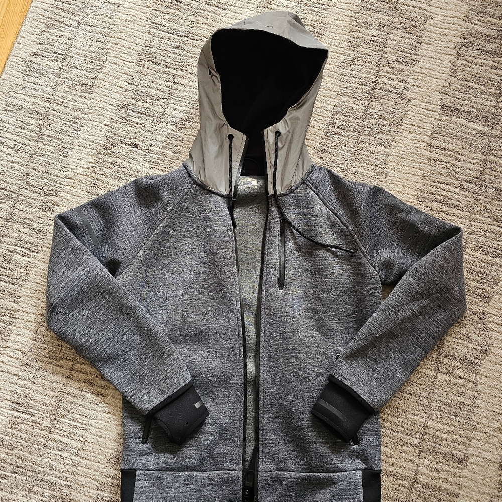 adidas Men's Gray and Black Performance Jacket